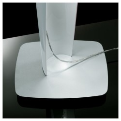 Kundalini SHAKTI 200 Floorlamp Satin base