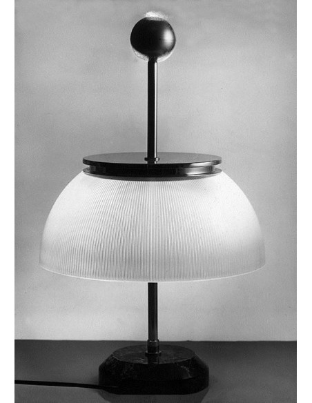 Artemide Alfa Table lamp