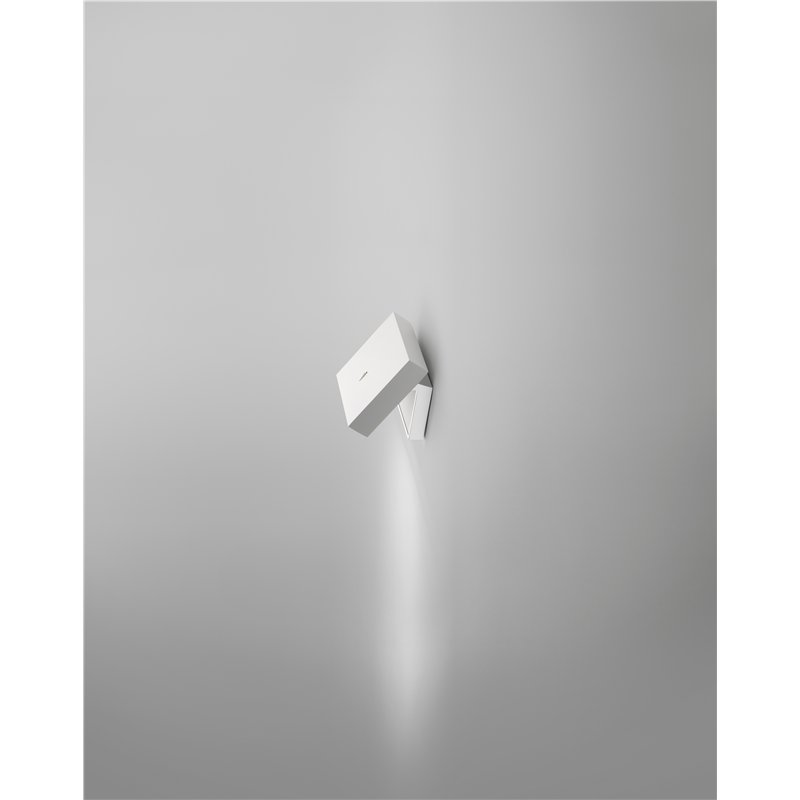 Vibia Alpha Rectangular Adjustable Switch wandlamp