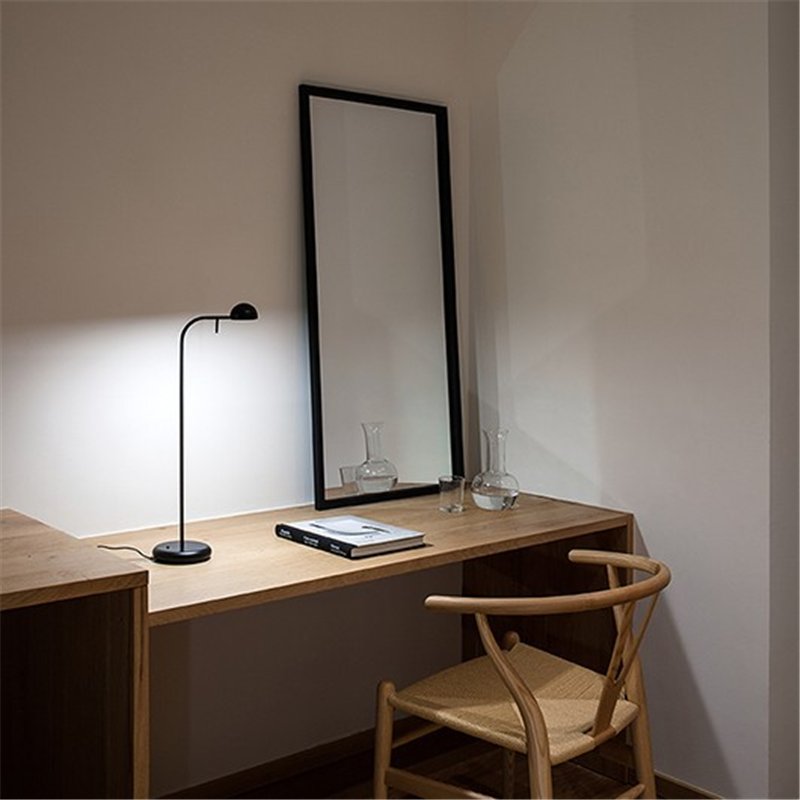 Vibia Pin 23 - 1650 tafellamp