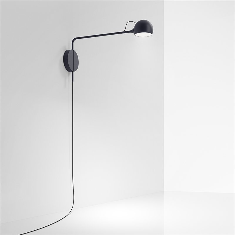 Artemide Ixa Plug wandlamp