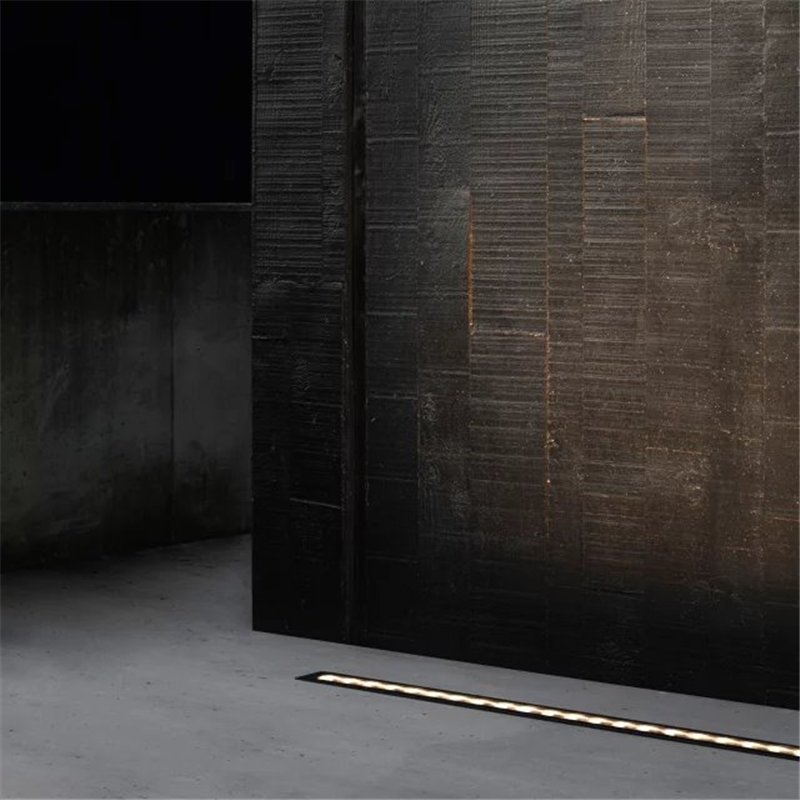Delta Light Logic Linear 880 Wallgrazer Grondlamp