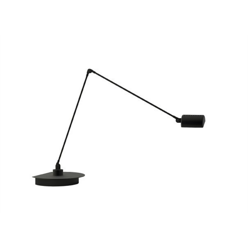 Lumina Daphine Cloe LED tafellamp met draaibare kop en verstelbare arm.